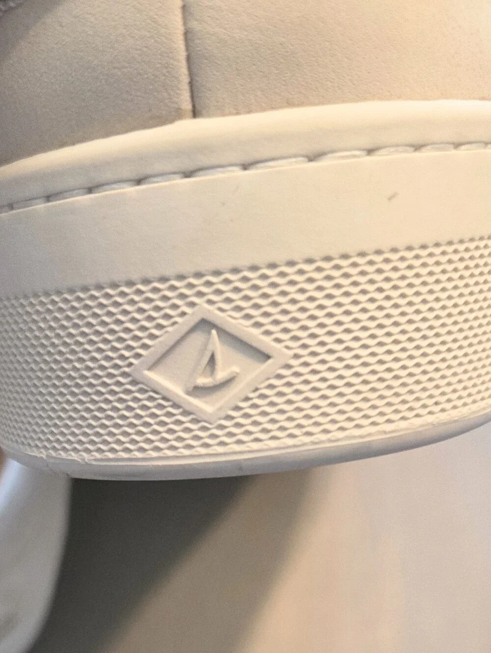 Women's Sperry Cream Suede Boat Shoe Size 8 - Picture 9 of 13